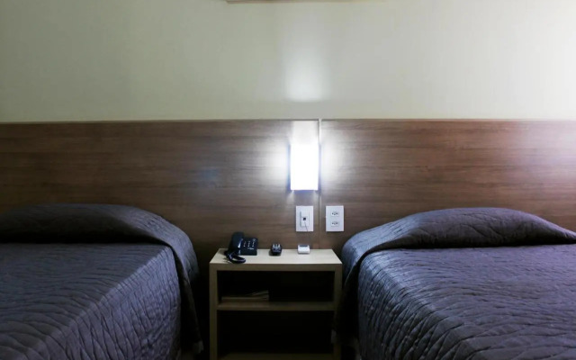 Francisco Beltrão Palace Hotel