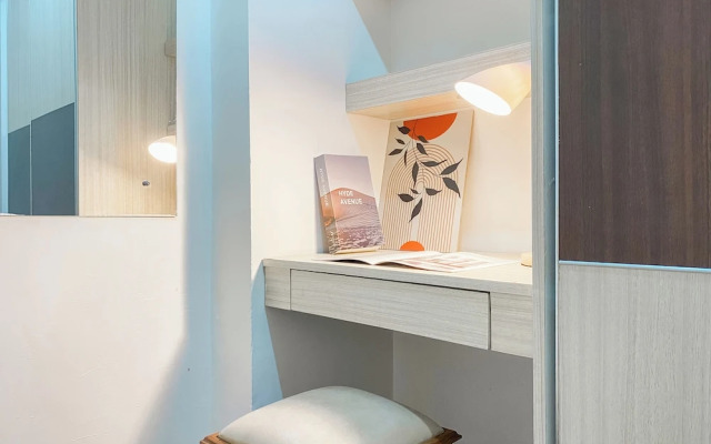 Warm And Homey 2Br At Bassura City Apartment