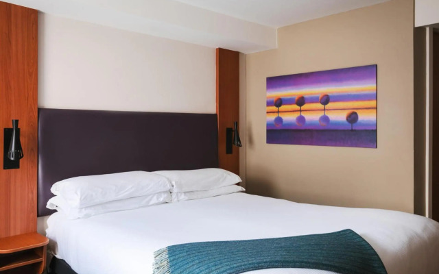 Premier Inn Chesterfield West