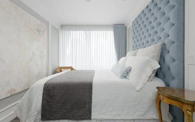 1111 Richards - 1407
