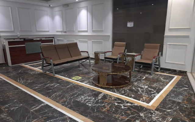 Fayiqa Plaza Furnished Apartments