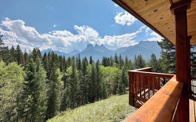 Canmore Alpine Hostel - Alpine Club of Canada