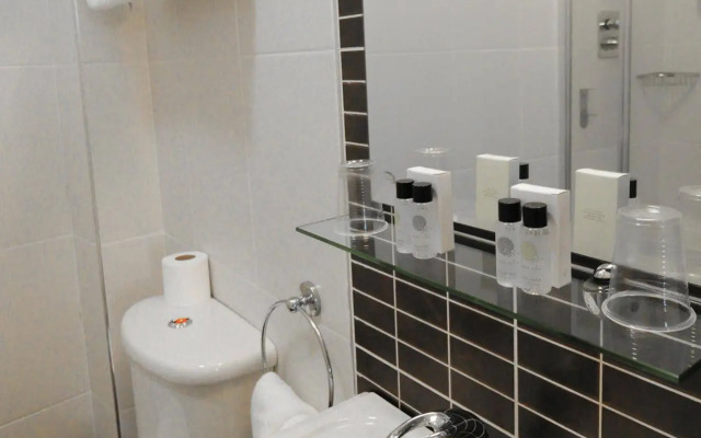 Coach House Hotel