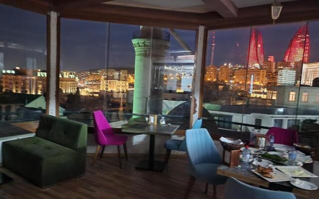 Golden Rose Hotel