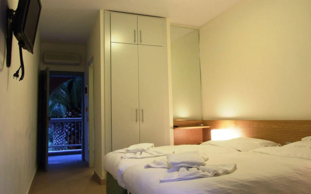 Hanioti Village Resort