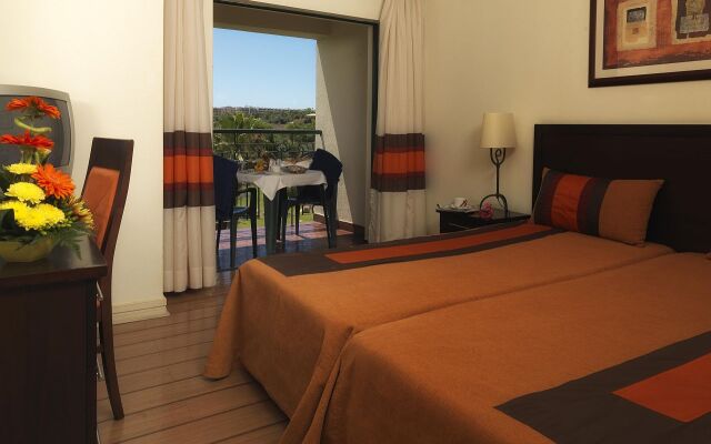 The Navigator - Palm Oasis Alvor