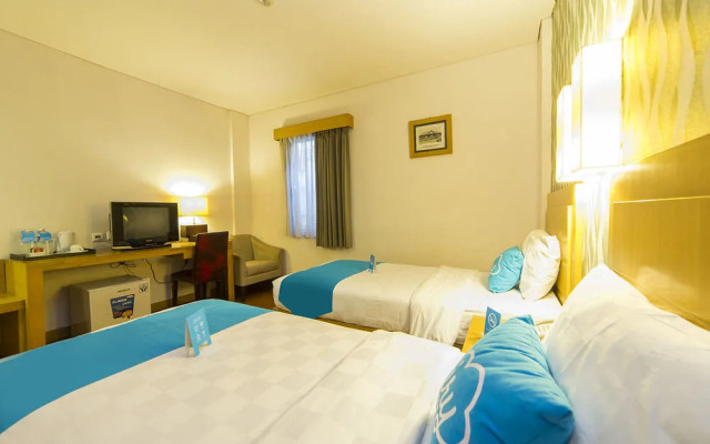 艾里班贾尔马辛贝姆鲁史巴鲁阿梅德亚尼 2 号酒店(Airy Pemurus Baru Ahmad Yani 2 Banjarmasin)