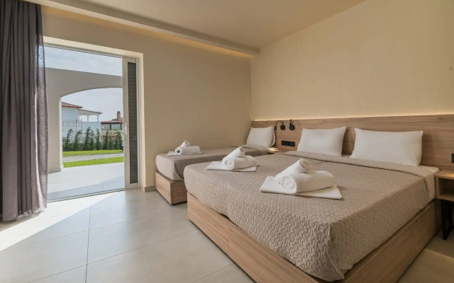 Arya Hotel