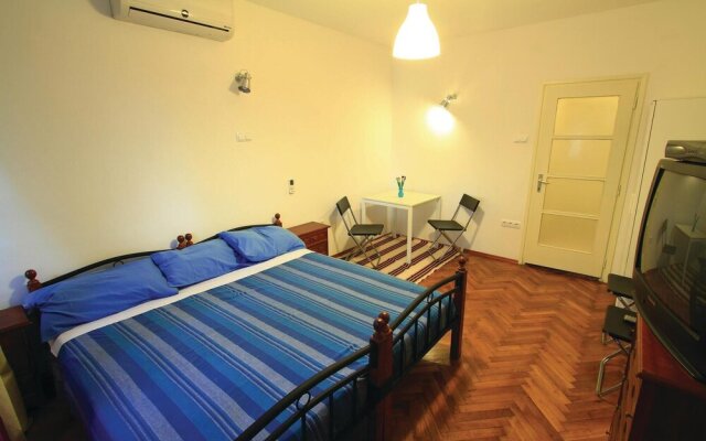 Awesome Apartment in Pula With 1 Bedrooms