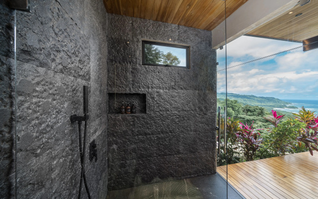 LALOON Luxury Suites - Adults Only