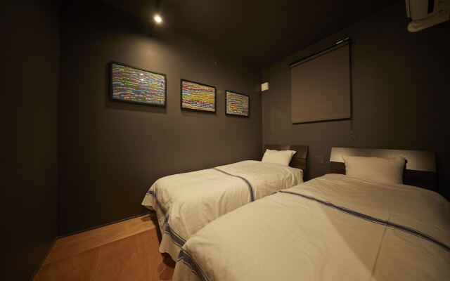 Gallery Hotel DISTORTION 9