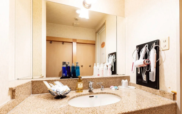 Hotel Mine - Adults Only