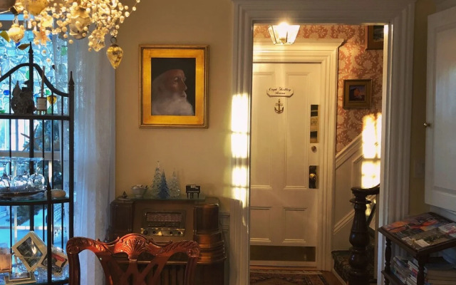Captain David Kelley House Bed & Breakfast