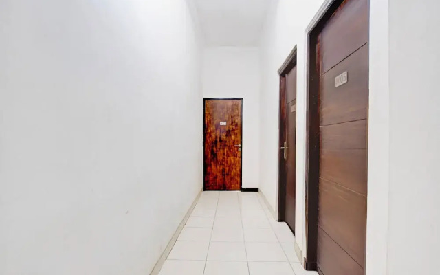 Hotel O Mega Inn Guest House