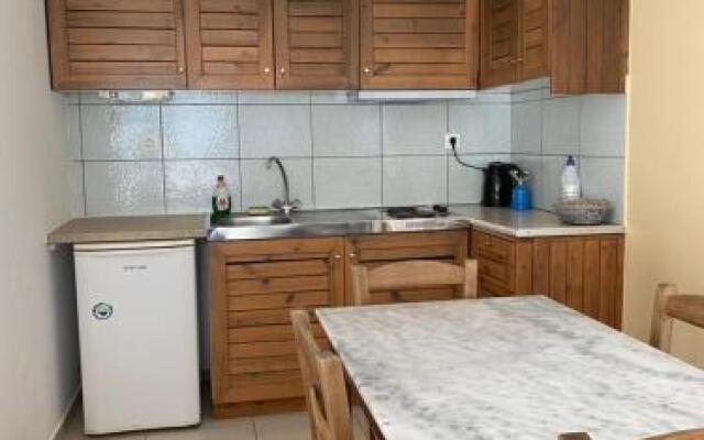 Socrates Organic Village Agrilia