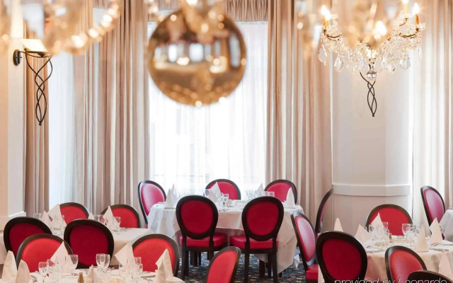 Mercure Lourdes Imperial