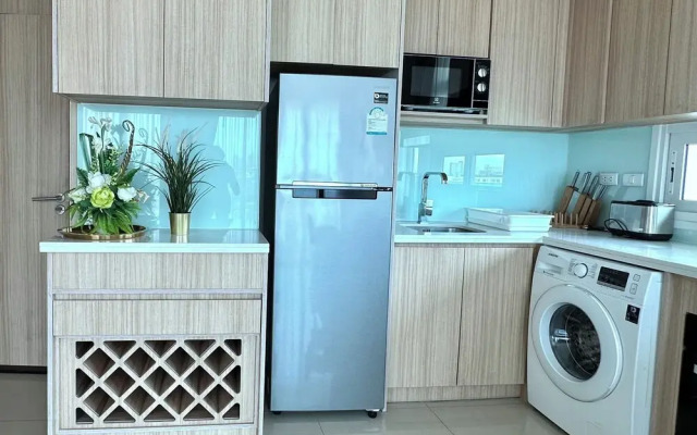 City Garden Tower by Pattaya Holiday