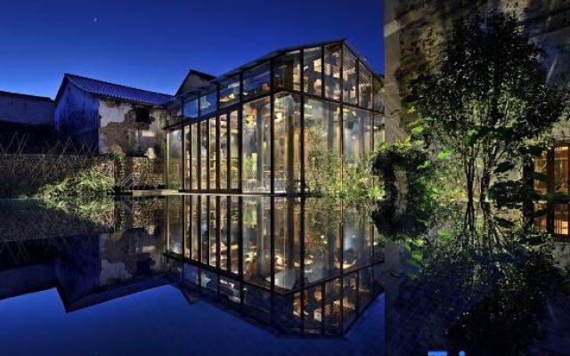 Sansheng Yizhai Hostel