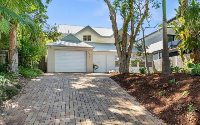 Dwyer St Hamptons Haven