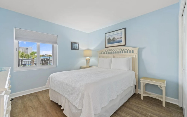 Seaspray Riverside 214