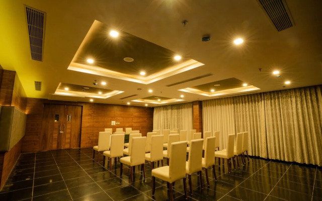 The Ramvilas - A Rooftop Lake View Hotel in Udaipur