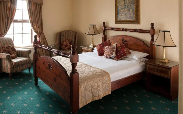 Kee's Hotel