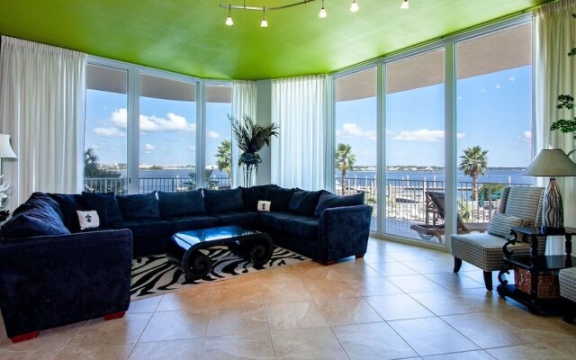 Crc0107 3 Bedroom Condo