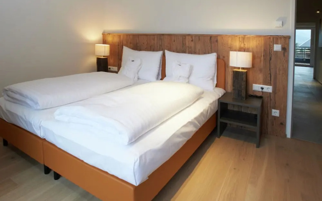 Penthouse Apartment Near Lake in Zell Em See