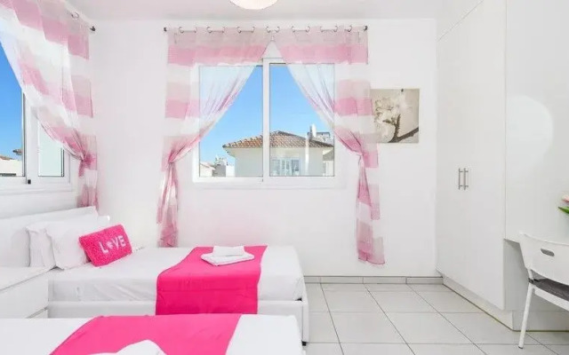 Avra Garden Villa