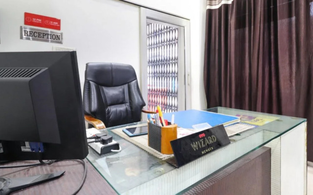 Zaina Guest House by OYO Rooms
