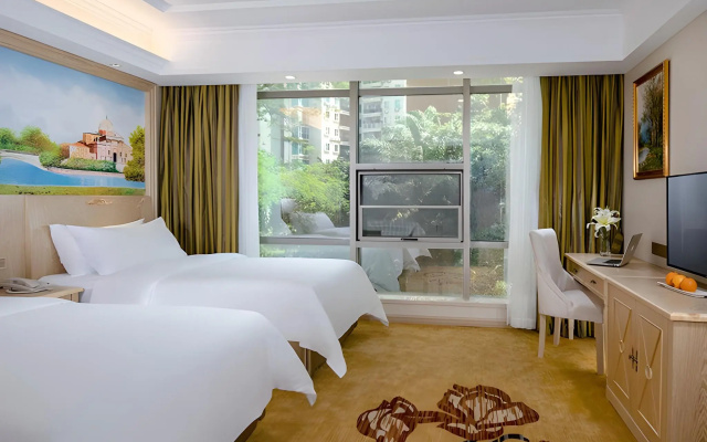 Vienna Hotel (Shenzhen Window of the World, Qiaocheng East Metro Station) – Guest Rooms – Shenzhen