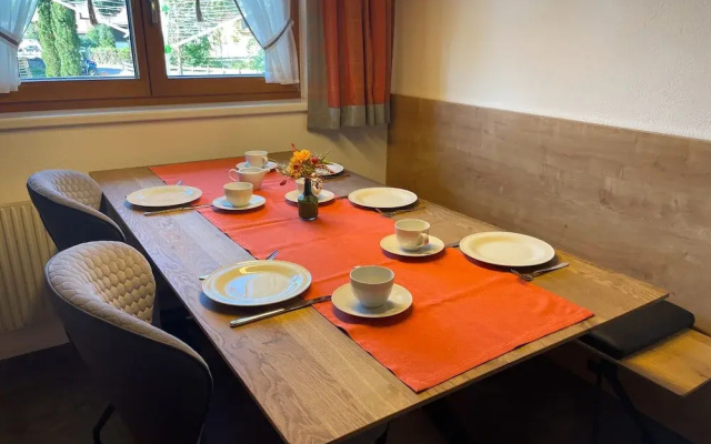 Chalet Leutasch With Ski Trail & Mountain Views