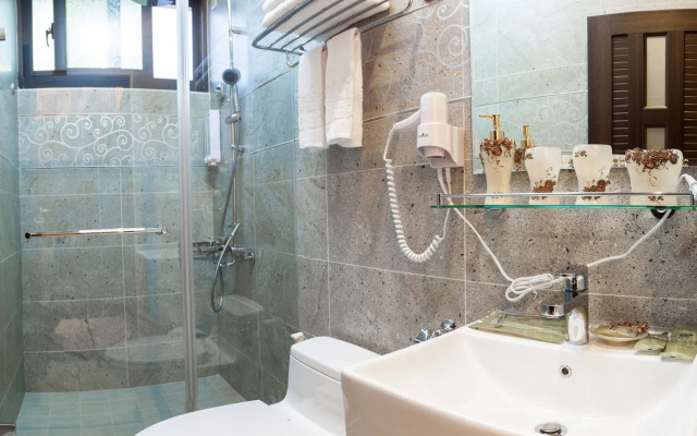 Happiness station B&B