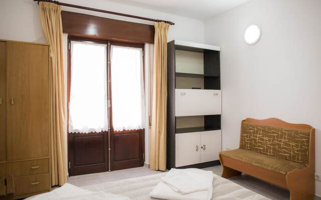 A13- Ultra Central Studio by Dreamalgarve