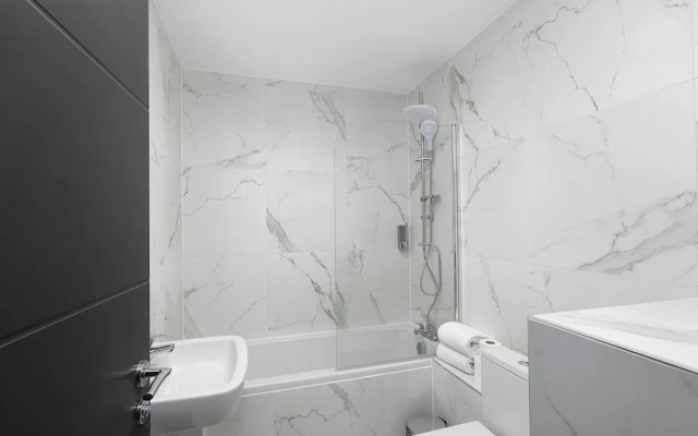 Skyvillion -vineyard Court Enfield 1bed Wbalcony