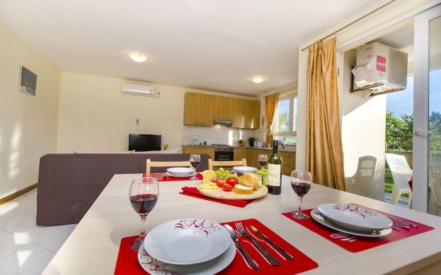 Apartments Glavan