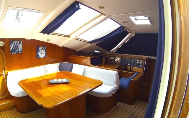 Les Yachts de Porto Vecchio