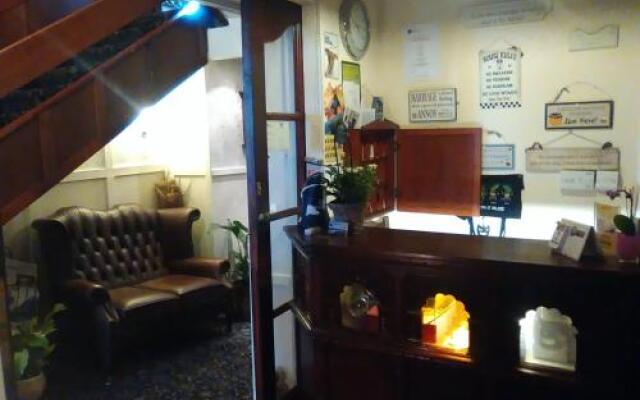Avarest House Bed and Breakfast