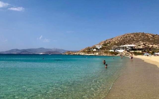 Golden Coast Naxos
