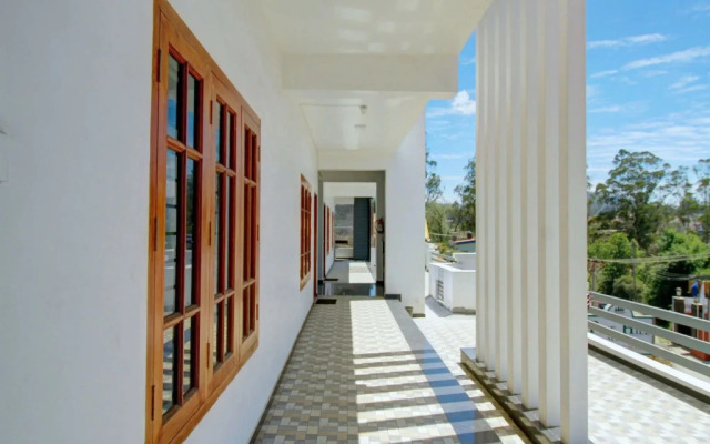 Pine Hill Suites By OYO Rooms