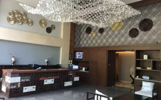 Home Inn Ruibai Cloud Hotel (Beijing Daxing Biomedicine Base Subway Station Branch)
