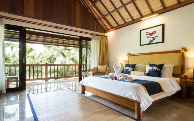 Mason Elephant Lodge