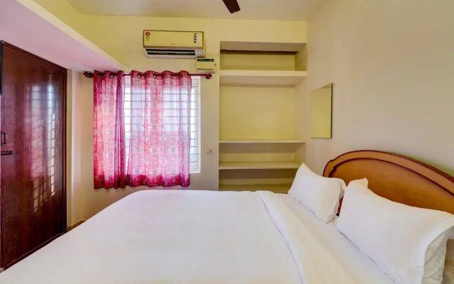 OYO Flagship 805216 Senthamizh Residency