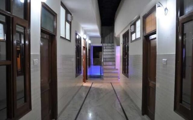 Hotel Grand Residency