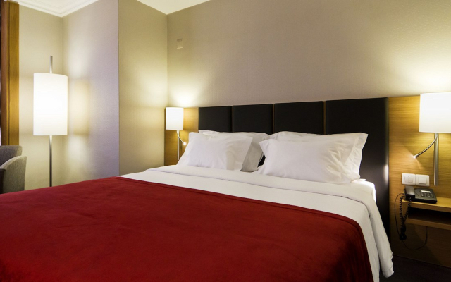 SANA Reno Hotel