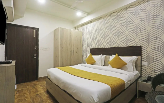 Hotel Aerostar Gold Near Yashobhoomi