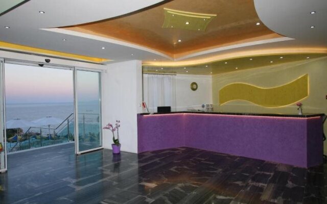 Princessa Riviera Resort