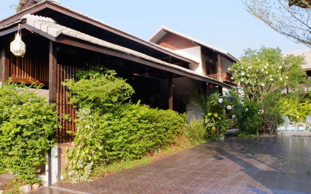 TR Residence