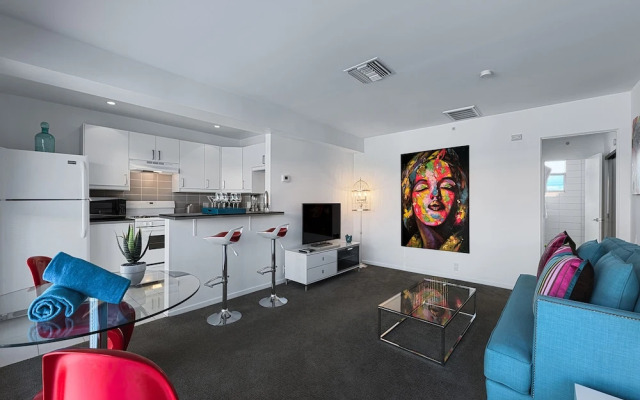 The Twist Palm Springs