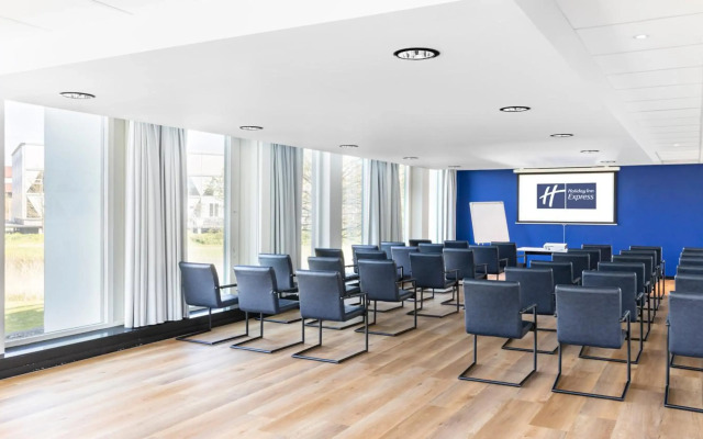 Holiday Inn Express Utrecht - Papendorp by IHG